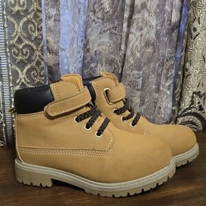 Wonder Nation Tan Kids Boots with Black Accents